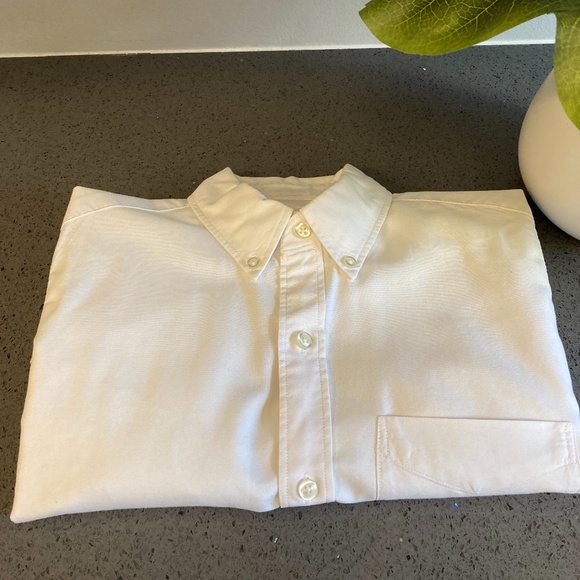 Gap | Men's Oxford Shirt - Picture 4 of 5